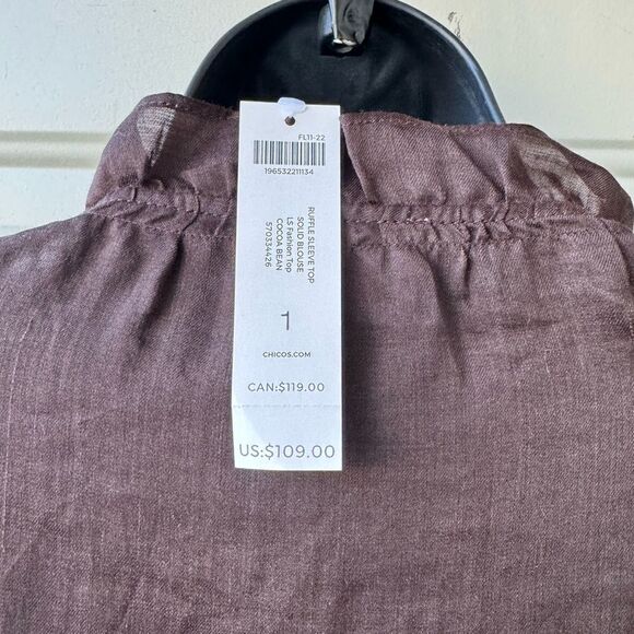 Chicos Ruched Sleeve Top Size 1 / M - Picture 8 of 13